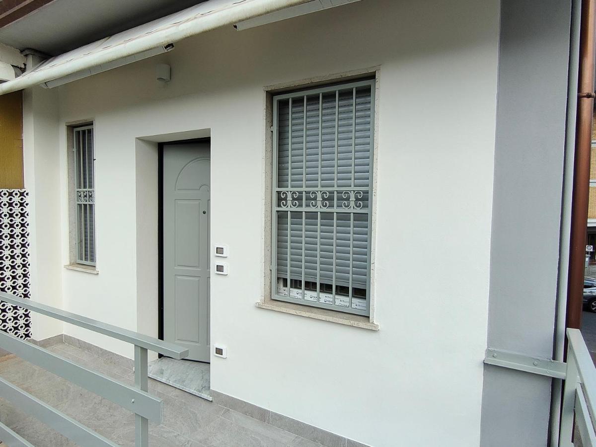 Cytrus Apartament Villa Marina di Massa Eksteriør bilde