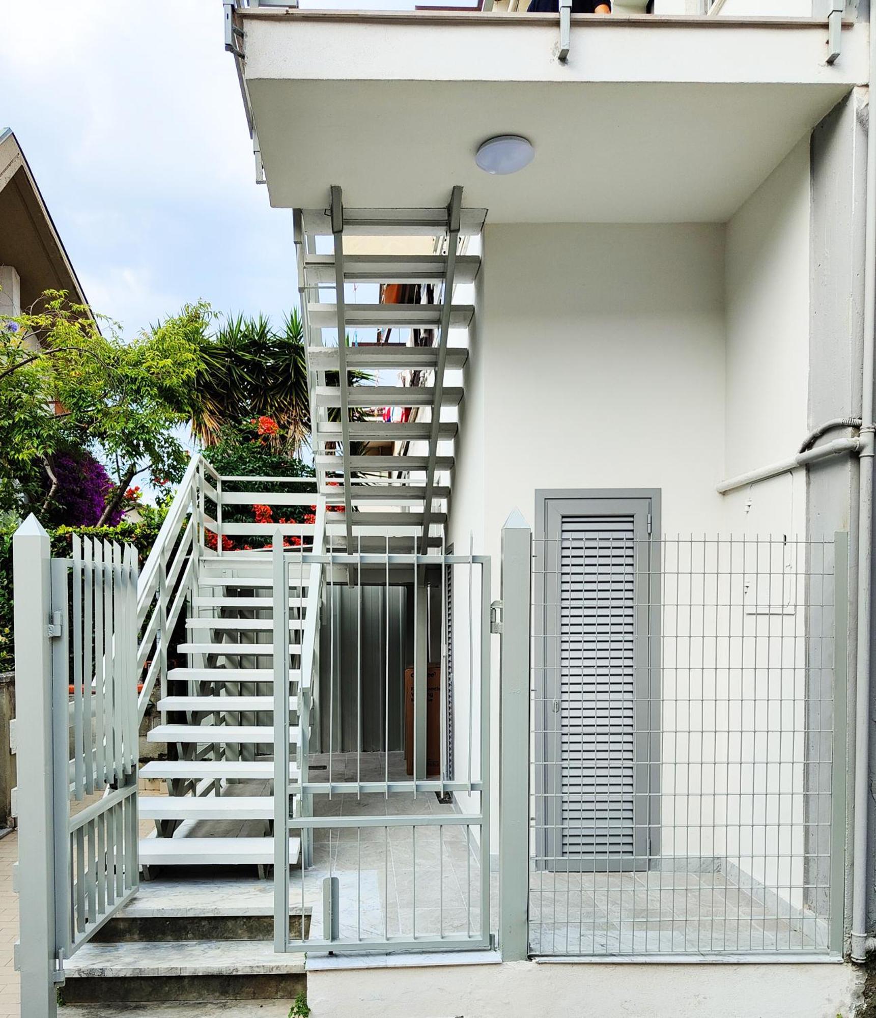 Cytrus Apartament Villa Marina di Massa Eksteriør bilde