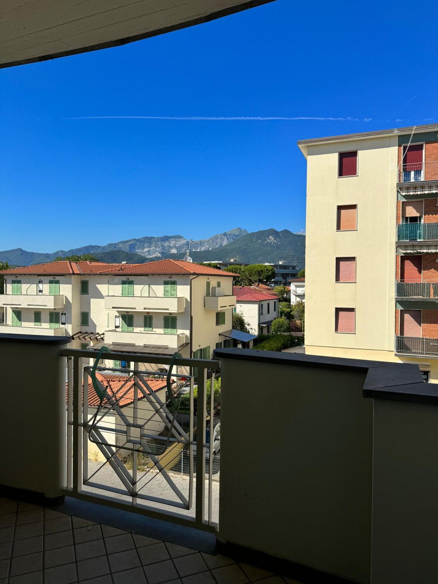 Cytrus Apartament Villa Marina di Massa Eksteriør bilde